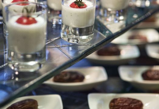 3. 힐튼 가든 인 ..