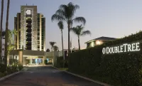 DoubleTree by Hilton Monrovia - Pasadena Area Hotel a Monrovia