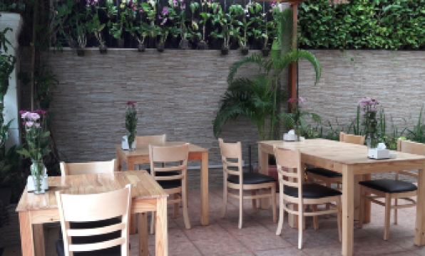 The Flora Boutique Hotel - Housity