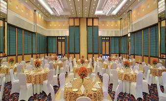 Red Fox by Lemon Tree Hotels, Bhiwadi