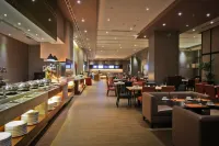 Limketkai Luxe Hotel - Breakfast