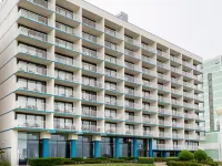 Coastal Hotel & Suites Virginia Beach - Oceanfront Hotels near Flashback Old Time Photos