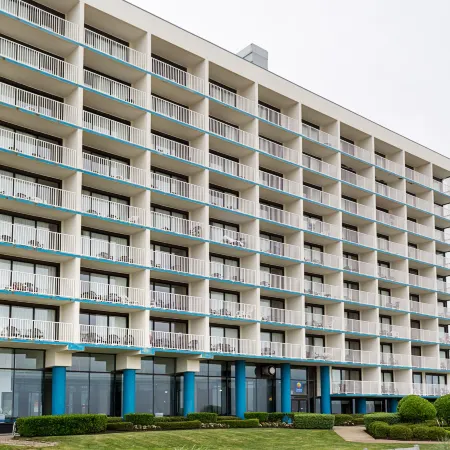 Coastal Hotel & Suites Virginia Beach - Oceanfront