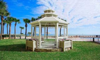 Holiday Inn & Suites Daytona Beach on the Ocean