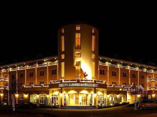 Hotel Landhaus Milser Reviews For 4 Star Hotels In Duisburg Trip Com