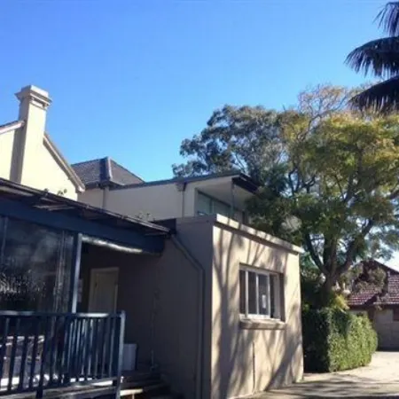 Cambridge Lodge