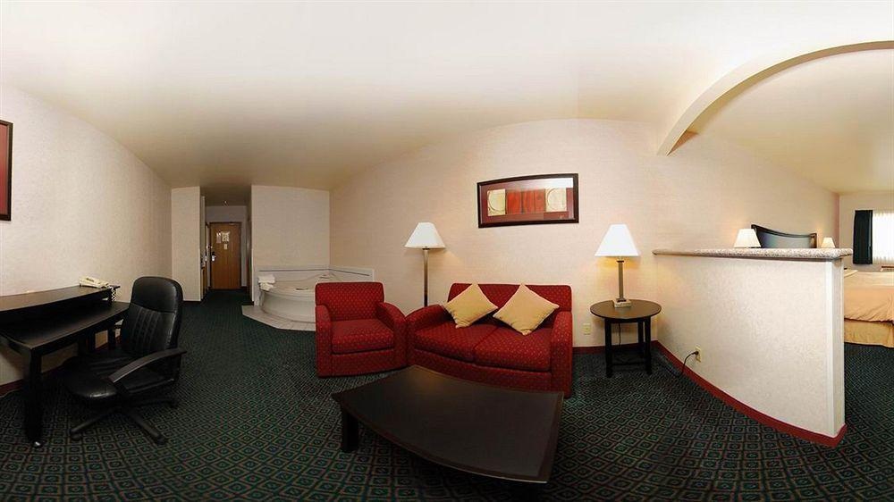 Comfort Suites Portland Airport