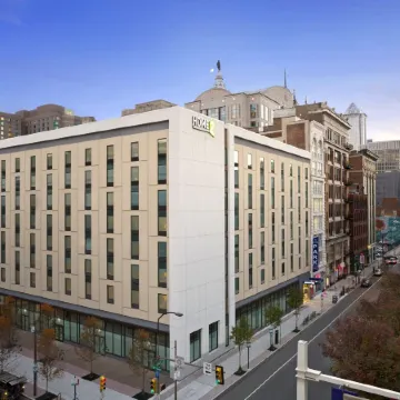 Home2 Suites by Hilton Philadelphia Convention Center Отели рядом с достопримечательностью «Зал Независимости»