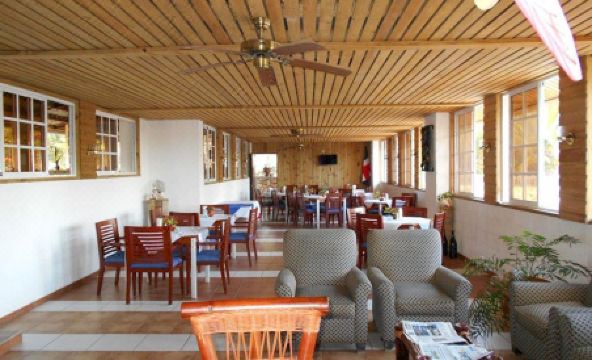 Hotel El Quemaito - Housity
