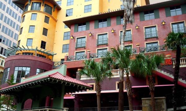Hotel Valencia Riverwalk