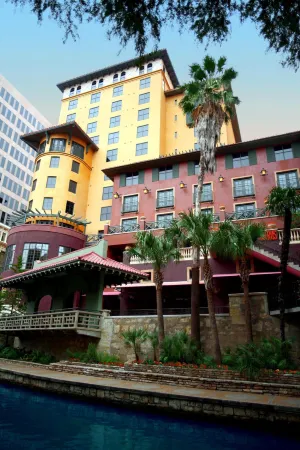 Hotel Valencia Riverwalk