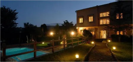 Hotel Gastronómico Casa Rosalia Отели в г. Ames