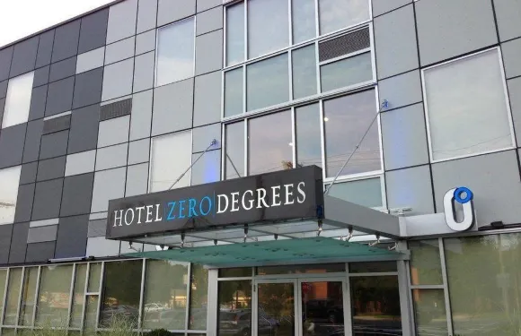 分水嶺 - 以前為零度酒店