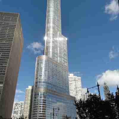 Trump International Hotel & Tower® Chicago Hotel Exterior