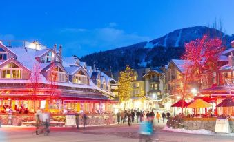 Blackcomb Lodge