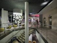 جوتيا تاورز آند أبر هاوس Hotels near سنتروم