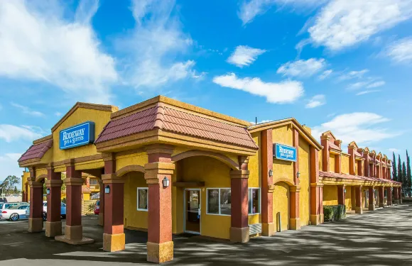 羅德威套房酒店-科羅娜