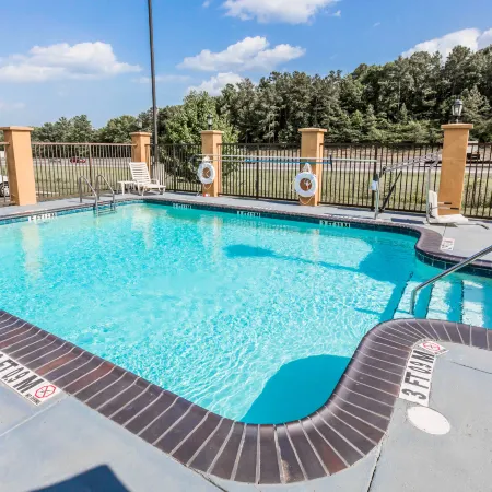 Comfort Suites Pell City Near Logan Martin Lake