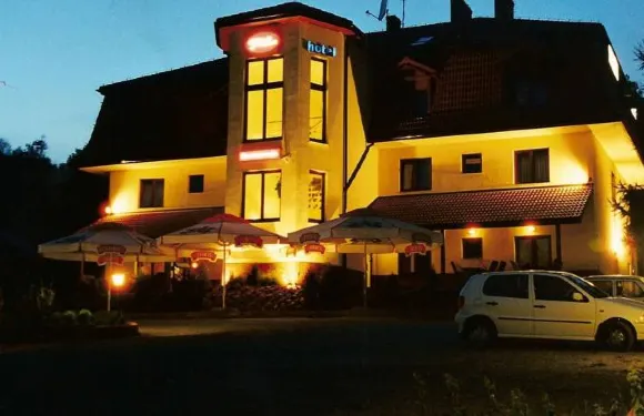 特瓦爾多夫斯基酒店