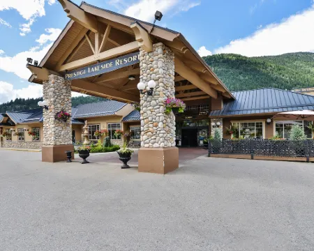 Prestige Lakeside Resort, BW Premier Collection Hotels in Central Kootenay