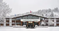 Lobstick Lodge Отели рядом с достопримечательностью «Лейк Аннет Бич»