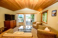 West Coast Wilderness Lodge