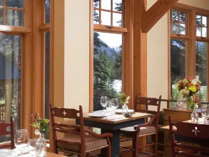 캐시드럴 마운틴 로지