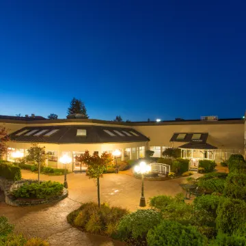 Powell River Town Centre Hotel