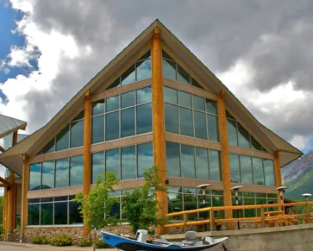 Fernie Stanford Resort Hotels in Fernie