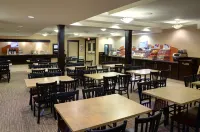 Hotel Kelowna & Conference Centre