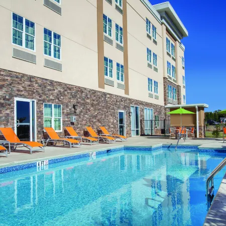 La Quinta Inn & Suites by Wyndham Forsyth