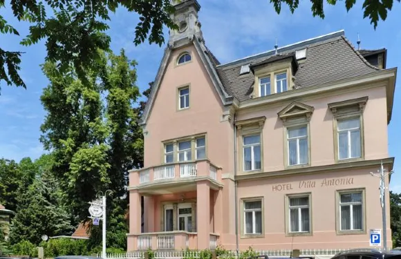 安塔尼納別墅酒店