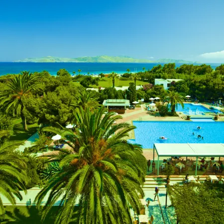 Caravia Beach Hotel