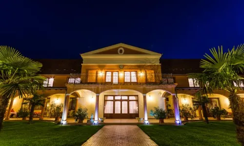Vinum Hotel