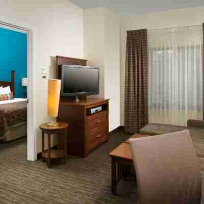 Staybridge Suites Baltimore BWI Airport Rooms