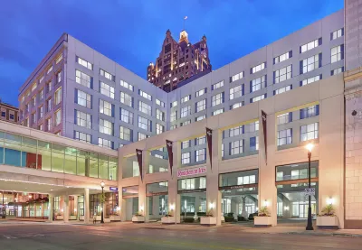 Residence Inn Milwaukee Downtown فنادق في Milwaukee County