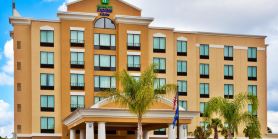 Holiday Inn Express & Suites ORLANDO - INTERNATIONAL DRIVE by IHG