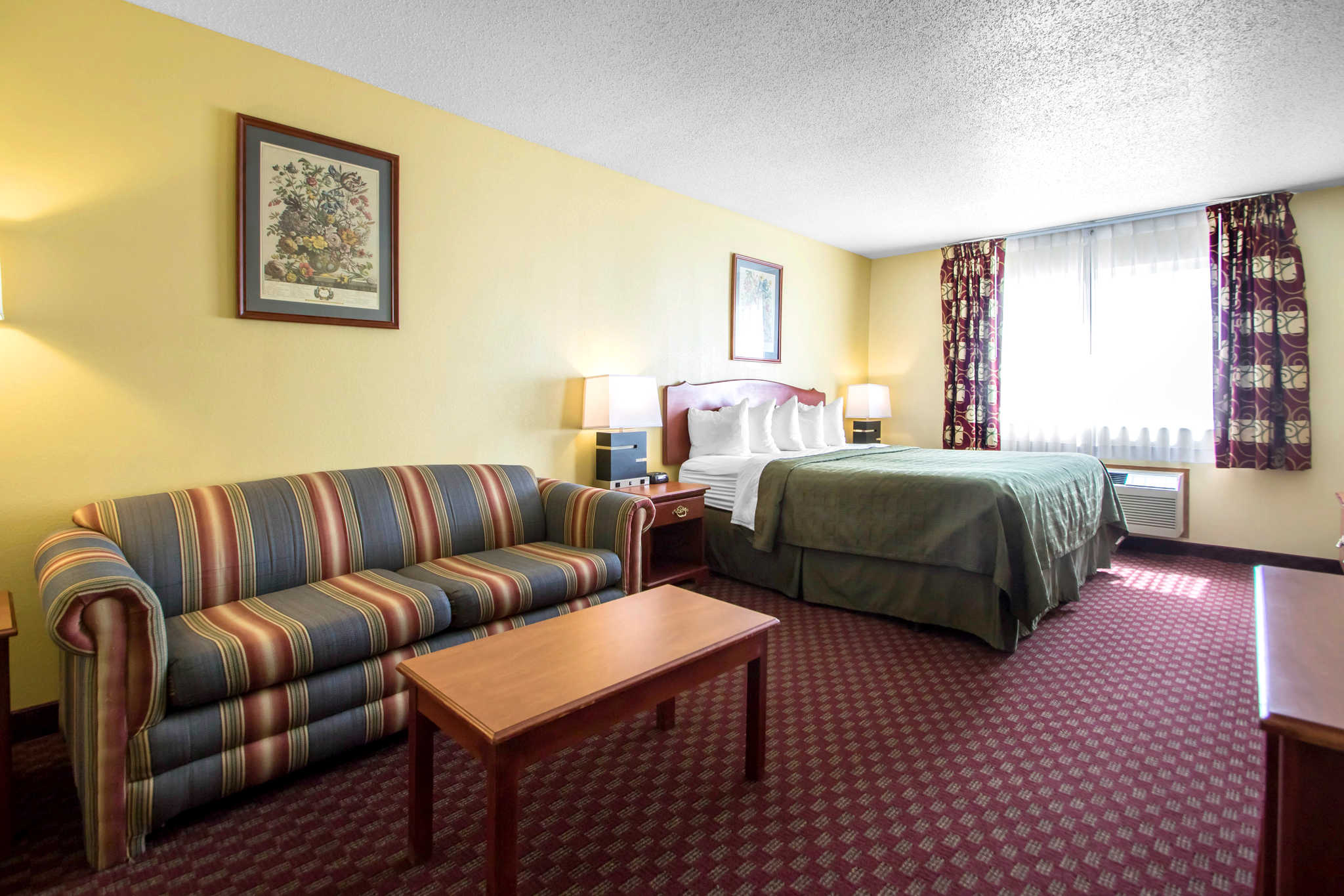 Quality Inn Mineral Point