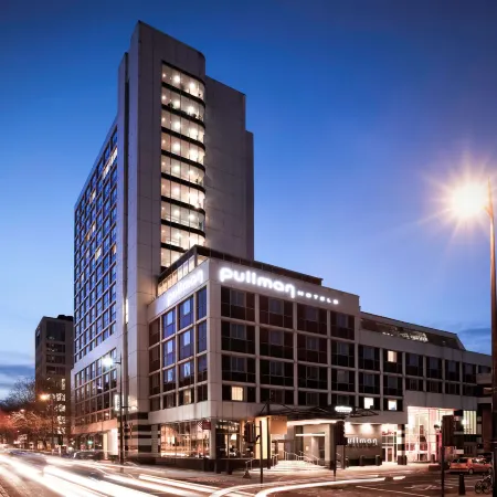 Pullman London St Pancras Отели рядом с достопримечательностью «Камден»