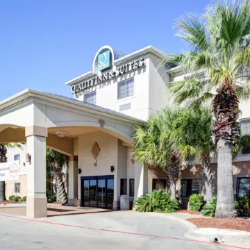 Quality Inn & Suites Near University