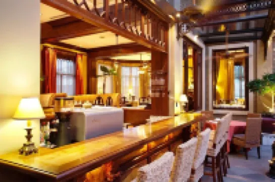 格蘭諾德奧羅飯店