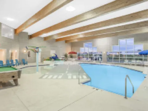 Cobblestone Suites - Oshkosh Hotels in Oshkosh