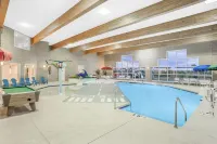 Cobblestone Suites - Oshkosh Отели в г. Ошкош