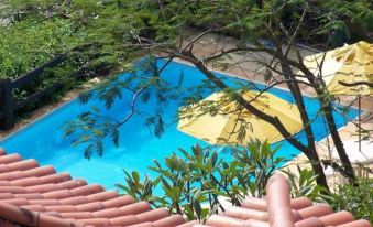 Hibiscus Beach