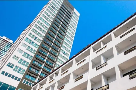 Admiral Suites Bangkok