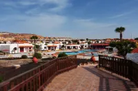 Bungalows Castillo Beach - Pools