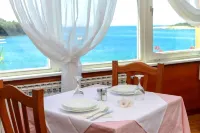 Centinera Resort Hotel a Pomer
