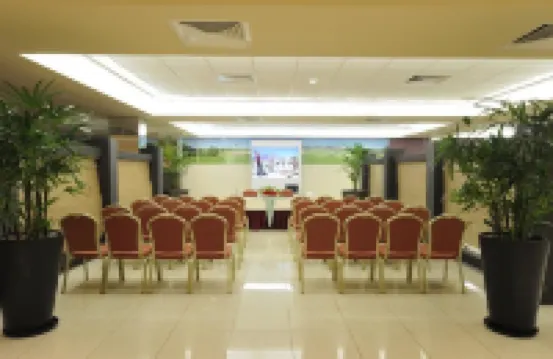 Marylanza Suites & Spa