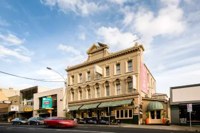 The Glenferrie Hotel Các khách sạn ở Kew