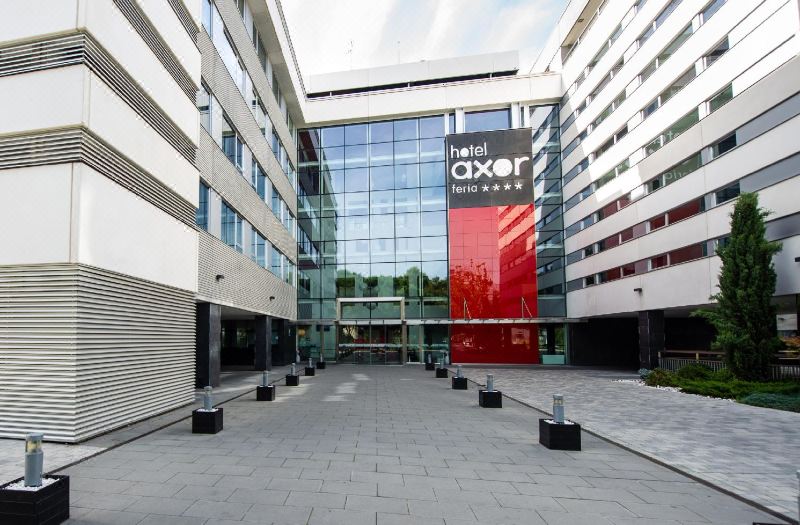 Axor Feria Hotel - Free Airport Shuttle Bus